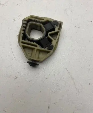 Radiator mount bracket