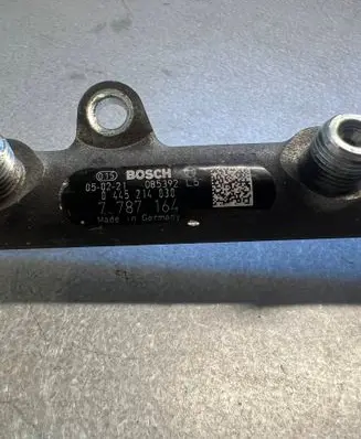BMW 3 E46 Fuel main line pipe ---
