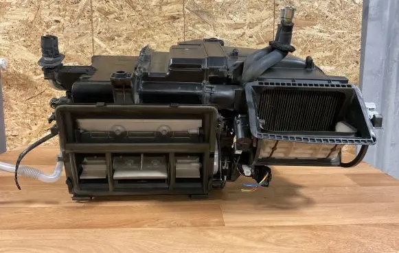 Toyota Avensis T250 Interior heater climate box assembly 8701005451 MF4431508463