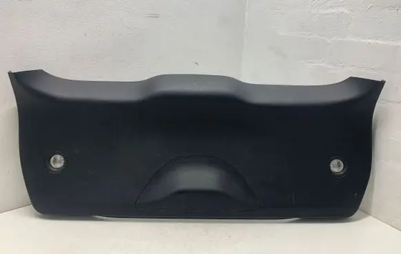 Jeep Grand Cherokee Tailgate trim 1XW83TRM 66592 MT1706B