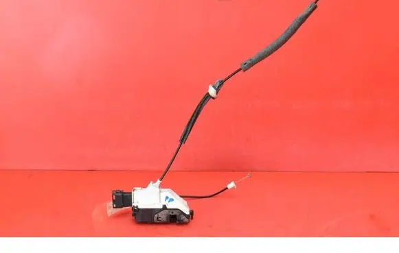 Peugeot Partner Front door lock 