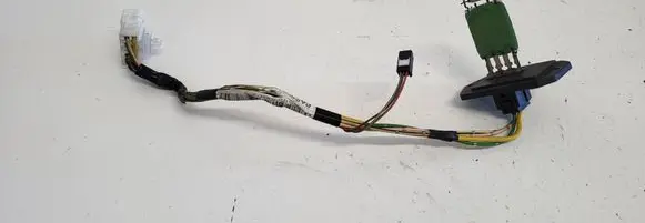 Toyota Corolla E120 E130 Heater blower motor/fan resistor 2464701791 B56K155RX