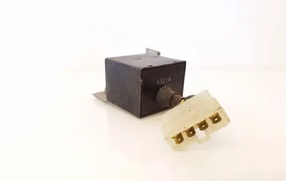 Mitsubishi Pajero Other relay 61114