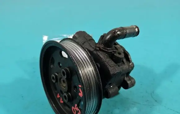 Seat Leon (1M) Power steering pump 1J0422154A IMPRK1565011
