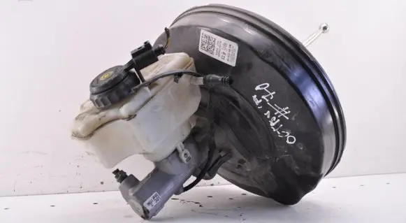 Skoda Octavia Mk2 (1Z) Brake booster 1K1614105 1K1614105DM