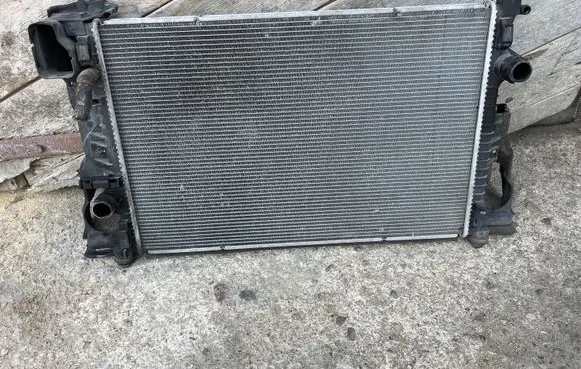 Coolant radiator