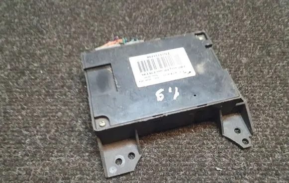 Nissan Primera Climate control unit ED24134710