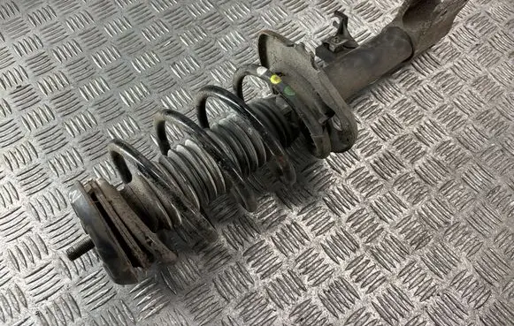 Peugeot 3008 I Front shock absorber with coil spring