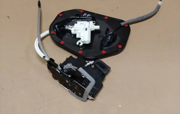 Audi e-tron Rear door soft close latching motor 4N0837060 4KE837104 4K2837016L