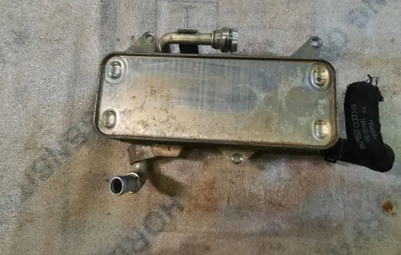 Audi A8 S8 D4 4H Gearbox / Transmission oil cooler 4H0317021H