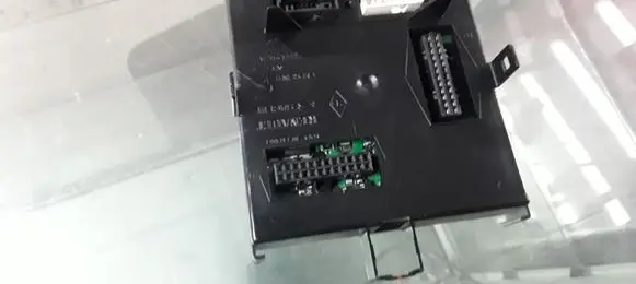 Renault Espace - Grand espace IV Immobilizer control unit/module 8200301376