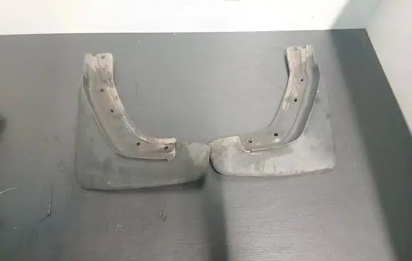 Volvo S80 Front mudguard 30664838