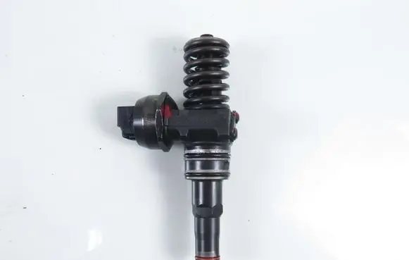 Volkswagen Sharan Fuel injector 0414720038 038130073AK