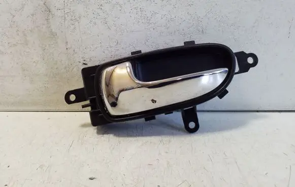 Nissan Leaf I (ZE0) Front door interior handle