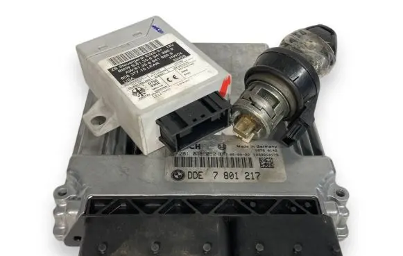 Engine ECU kit and lock set