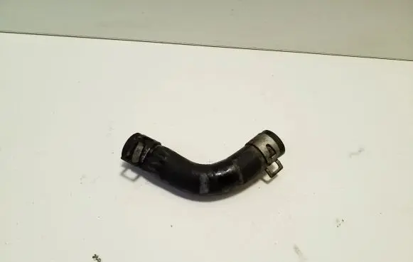 Mitsubishi Outlander Engine coolant pipe/hose