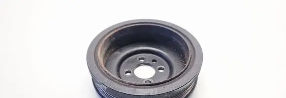 Volkswagen PASSAT B6 Crankshaft pulley 03G105243