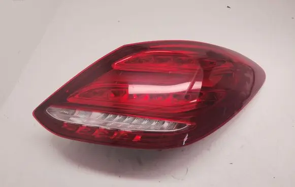 Mercedes-Benz C W205 Rear/tail lights A2059061457