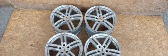 Mercedes-Benz CLA C117 X117 W117 R17 alloy rim KBA50564 2700189