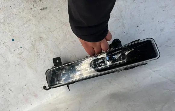 BMW 5 G30 G31 Front fog light 13101610 89250253 9477171