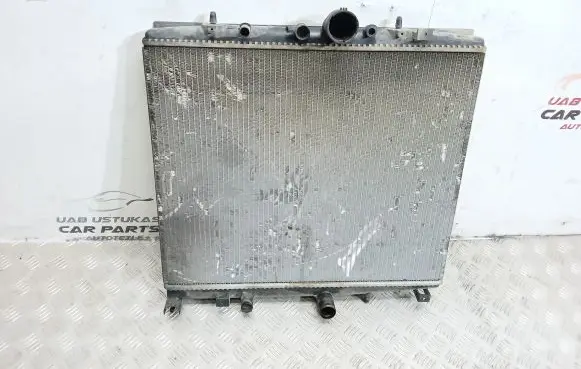Peugeot 807 Coolant radiator