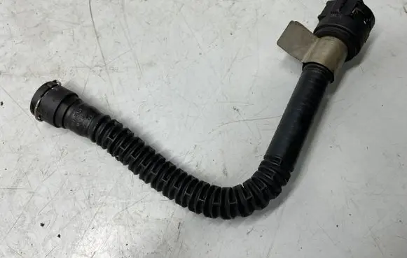 Opel Insignia A Engine coolant pipe/hose