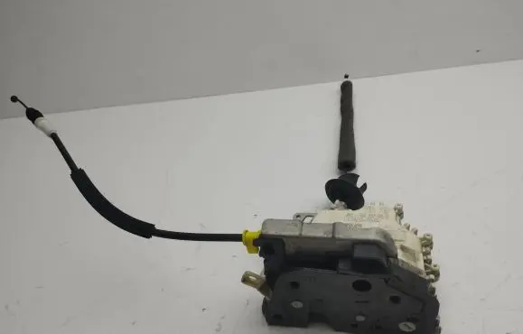 Audi A7 S7 4G Front door lock 8J2837015C