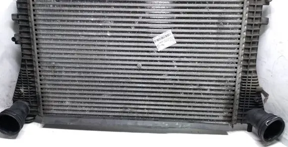 Volkswagen PASSAT B6 Intercooler radiator 3C0145805F