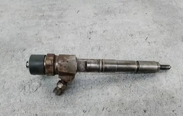 Opel Astra H Fuel injector 0445110159