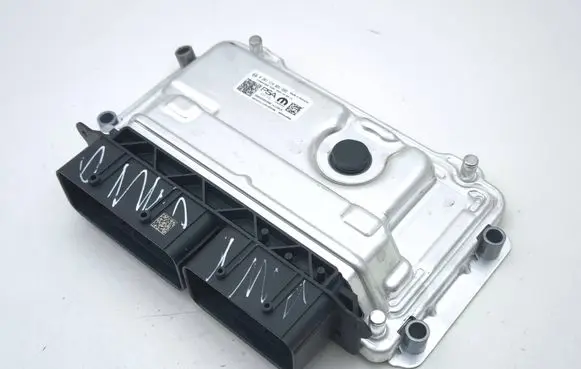 Peugeot 3008 III Engine control unit/module 9865999380 0261V10029 4740024368