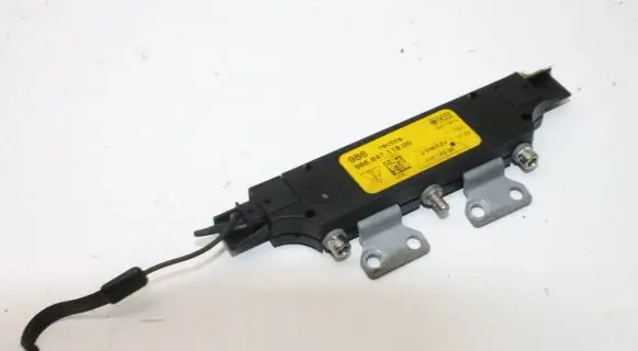 Porsche Boxster 986 Aerial antenna amplifier 98664711800
