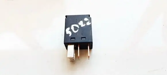 Ford Mondeo Mk III Other relay G1UHQ F57B-14B192-AA