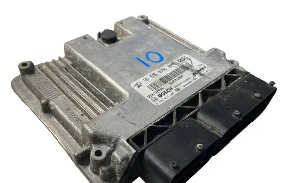 Opel Insignia A Engine control unit/module 0281017105 55576906 55575349