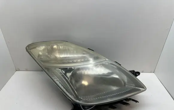 Toyota Prius (XW20) Headlight/headlamp 