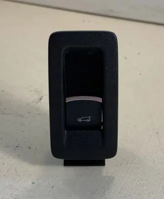 Porsche Cayenne (92A) Tailgate opening switch 7P6959551B
