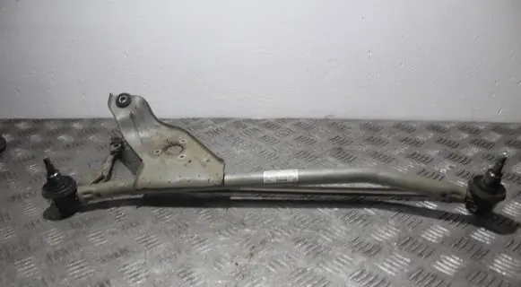 Front wiper linkage