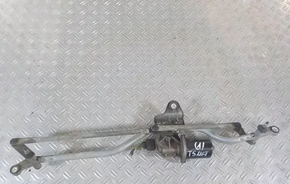 Volkswagen Multivan T5 Front wiper linkage and motor