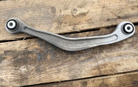 Mercedes-Benz S W222 Rear upper control arm/wishbone 2213520005