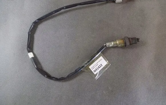 Volkswagen Golf VII Lambda probe sensor 04E906262AH