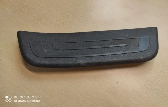 Hyundai i30 Rear sill trim cover 85888A6000RY