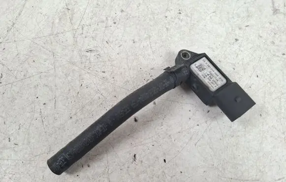 Audi Q7 4L Exhaust gas pressure sensor 059906051A