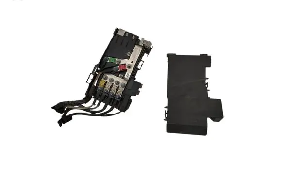 Peugeot 3008 I Battery control module 28236841