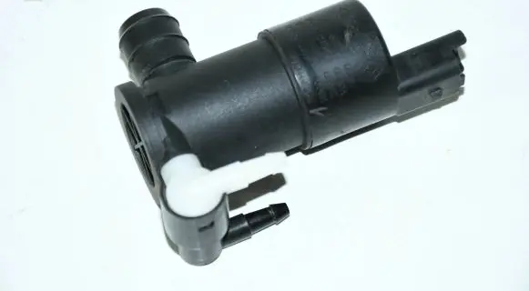 Peugeot 208 Windscreen/windshield washer pump 9825893480