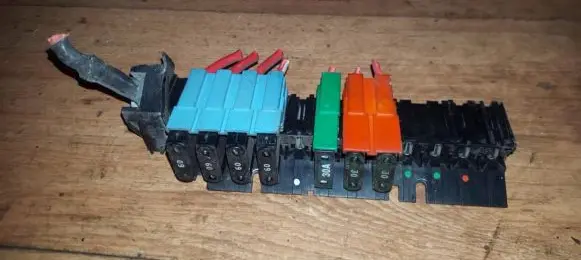 Renault Laguna I Fuse box set