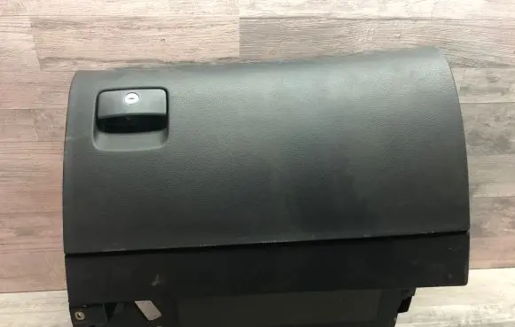 Audi A8 S8 D3 4E Glove box set 4E1857096AG 13F907 11042007