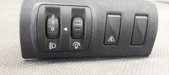 Renault Scenic II - Grand scenic II Fog light switch 88020009