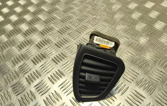 Hyundai i20 (GB IB) Dashboard side air vent grill/cover trim 97480C8000
