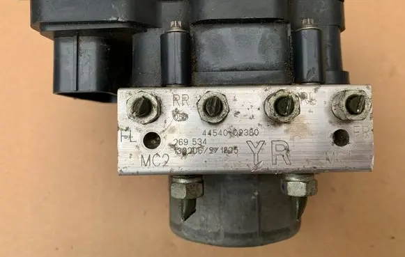 Toyota Auris E180 ABS Pump 4454002380
