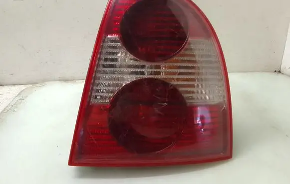 Volkswagen PASSAT B5.5 Rear/tail lights 3B5945096