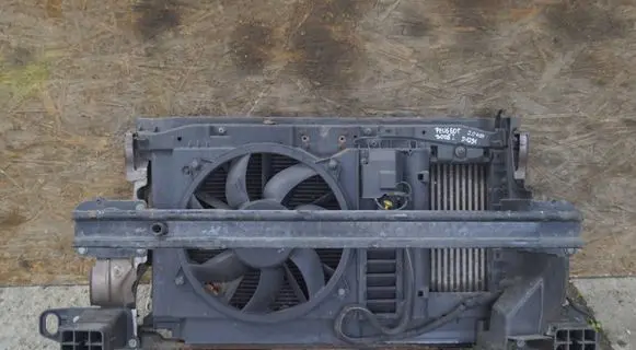 Peugeot 3008 I Radiator support slam panel